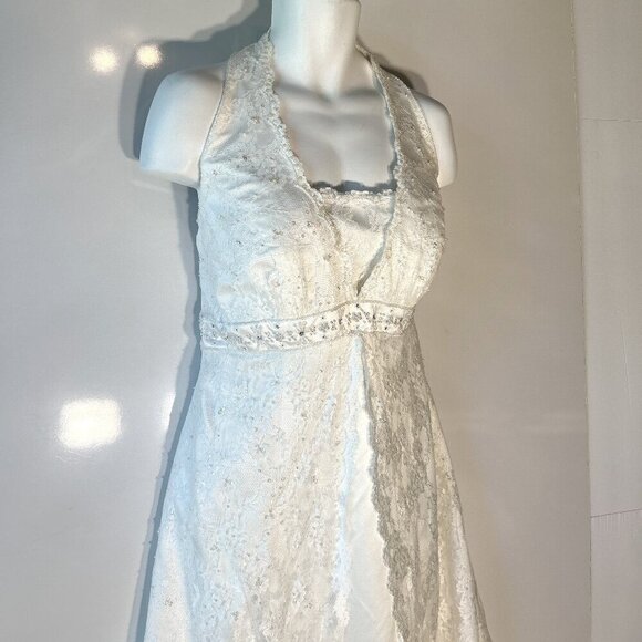 David's Bridal SZ 22 Ivory Lace Halter Cut Empire Waist Wedding Gown Romantic - Picture 4 of 13